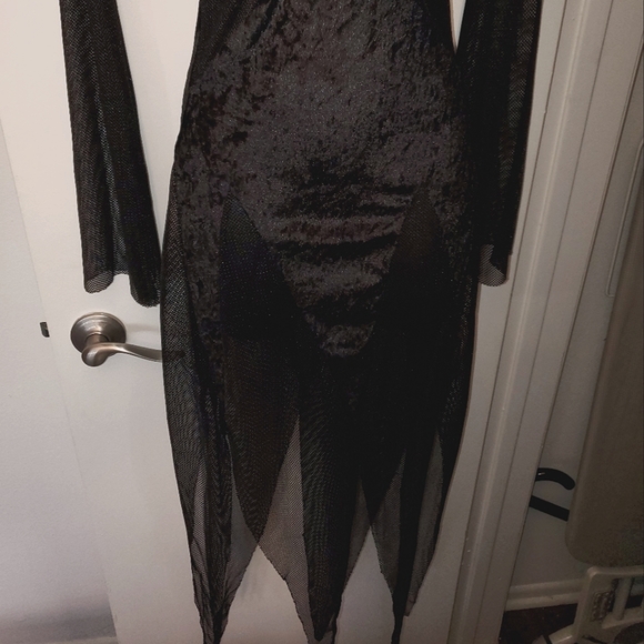 Sexy Witch Costume - Picture 2 of 6